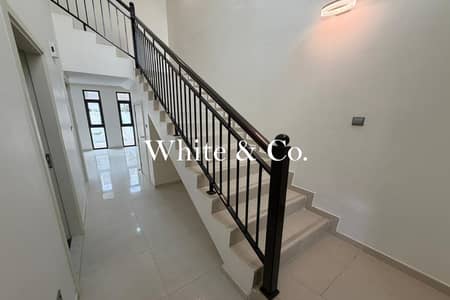 3 Schlafzimmer Townhouse zum zum Verkauf in DAMAC Hills 2 (Akoya by DAMAC), Dubai - Reihenhaus in DAMAC Hills 2 (Akoya by DAMAC),Primrose, 3 schlafzimmer, 2100000 AED - 13017729 3 Schlafzimmer Townhouse zum zum Verkauf in DAMAC Hills 2 (Akoya by DAMAC), Dubai - Reihenhaus in DAMAC Hills 2 (Akoya by DAMAC),Primrose, 3 schlafzimmer, 2100000 AED - 13017729