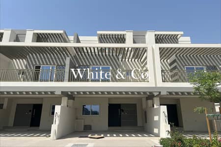 3 Bedroom Townhouse for Rent in DAMAC Hills 2 (Akoya by DAMAC), Dubai - New middle unit | Flexible | Ready now 3 Bedroom Townhouse for Rent in DAMAC Hills 2 (Akoya by DAMAC), Dubai - New middle unit | Flexible | Ready now