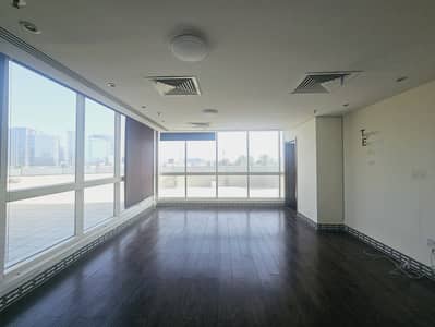 Office for Rent in Deira, Dubai - 20260528_162440. jpg Office for Rent in Deira, Dubai - 20260528_162440. jpg
