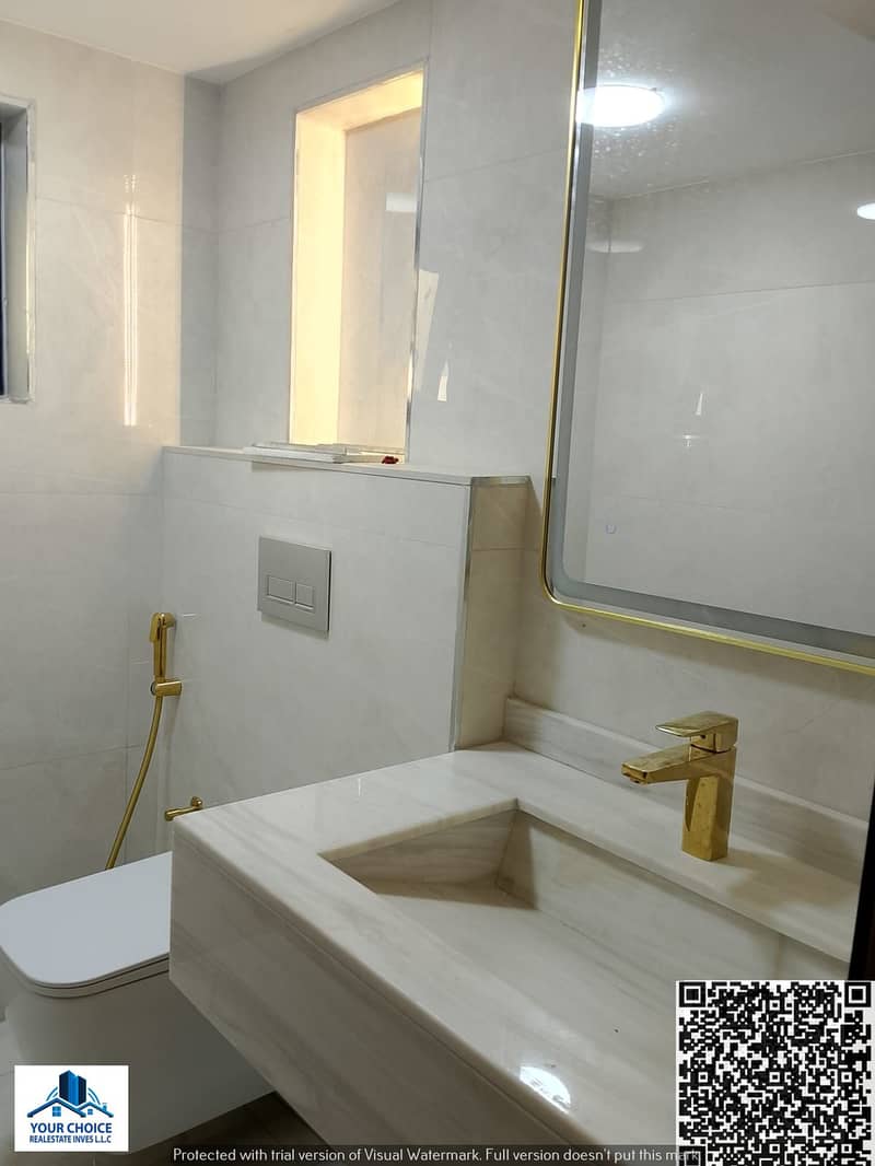 32 19853d7a-b552-4b14-8f8c-fc396d41defc. jpg