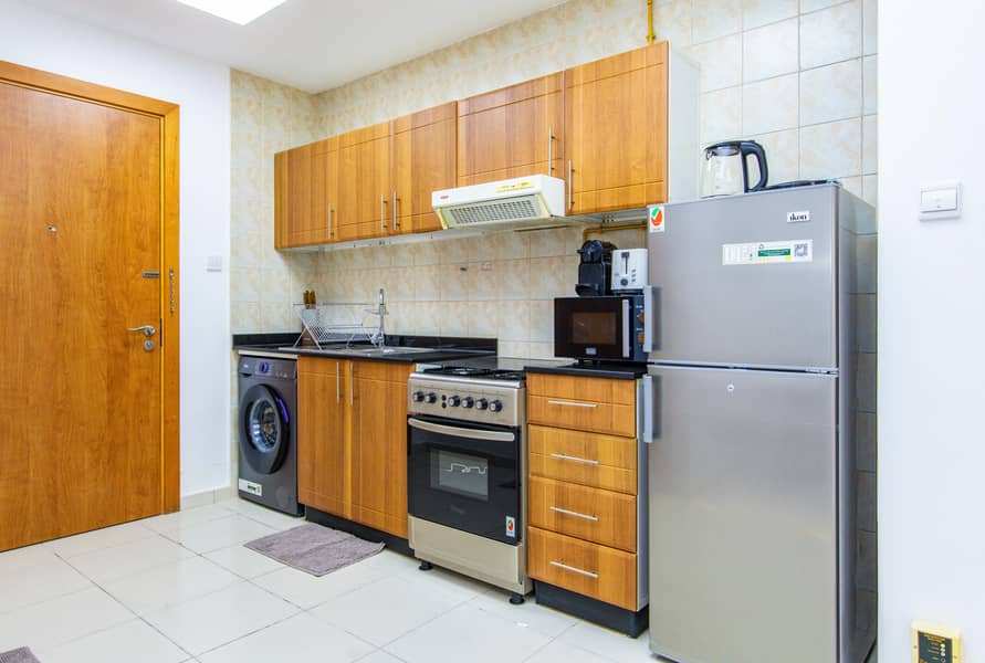 8 10 Kitchen205 Mulberry. jpg