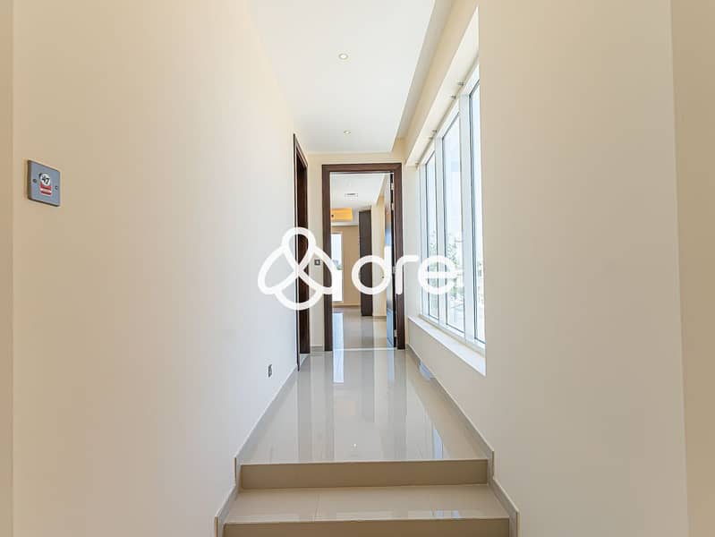 35 DRE02630. JPG