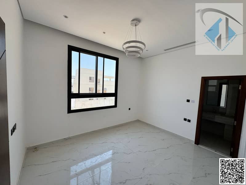 22 ab240e23-7a09-4dbd-919d-53533e279269. jpg