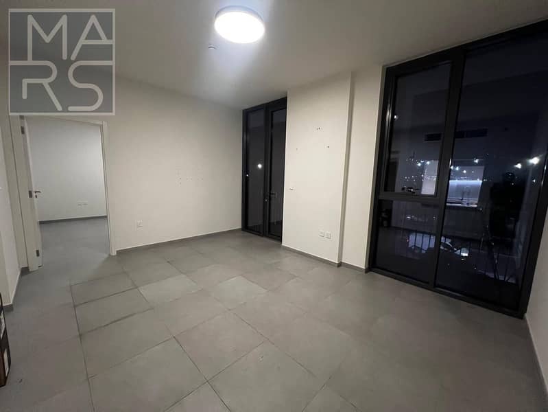 13 9eab53d4-daeb-42bd-9073-d2bd8a8cee43. jpg