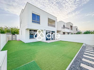 4 Bedroom Townhouse for Rent in Town Square, Dubai - original-2C2F3C85-BC95-4816-B185-677CE843F4D1. jpeg 4 Bedroom Townhouse for Rent in Town Square, Dubai - original-2C2F3C85-BC95-4816-B185-677CE843F4D1. jpeg