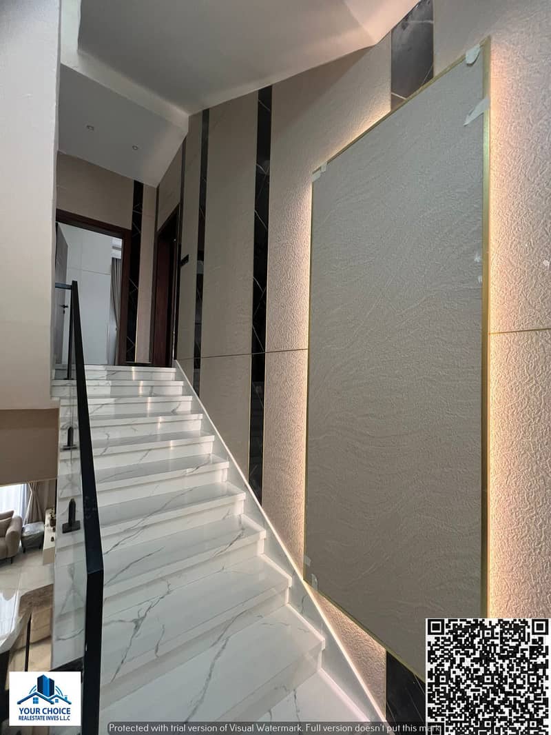 36 b44cfc86-f950-4415-802c-aa726f2bc3da. jpg