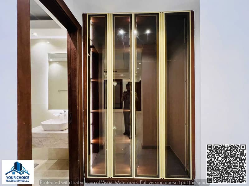 19 30b3e87c-0da1-42ad-8e06-8c401bc6a989. jpg