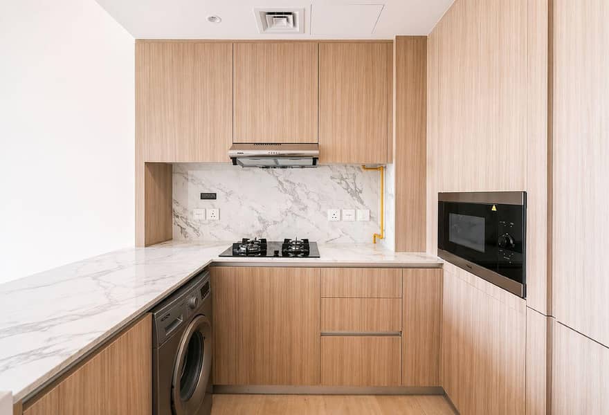 Well Maintained | Spacious | Premium Quality - Image 7