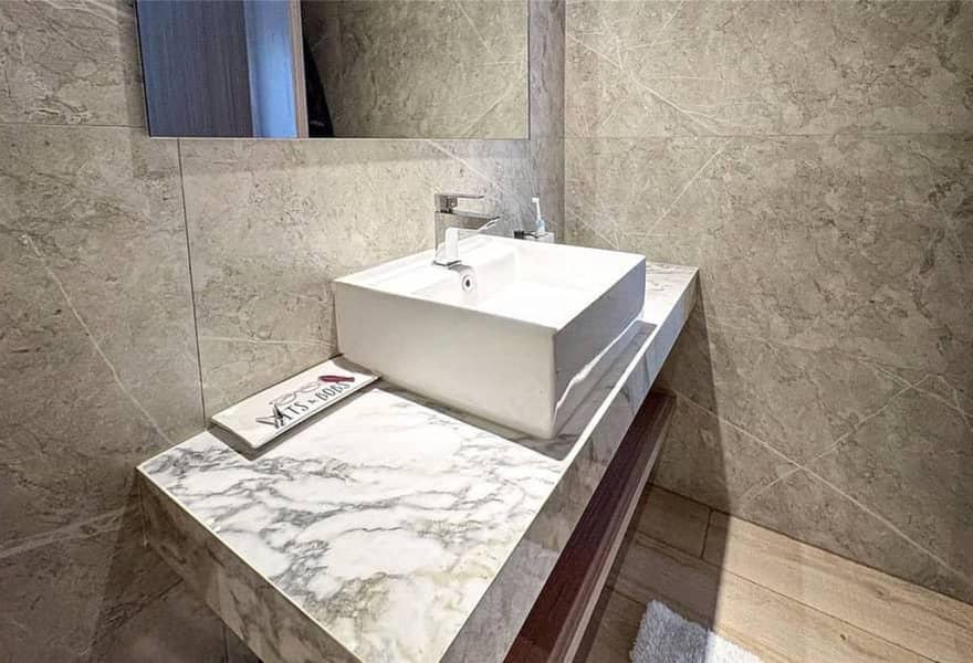 Well Maintained | Spacious | Premium Quality - Image 10