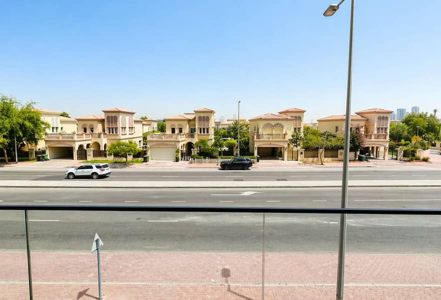 Well Maintained | Spacious | Premium Quality - Image 13
