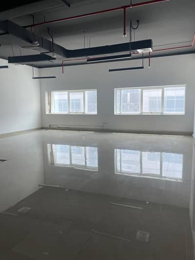 مکتب  للايجار في ديرة، دبي - WhatsApp Image 2025-09-11 at 12.46. 12_01ccc885. jpg