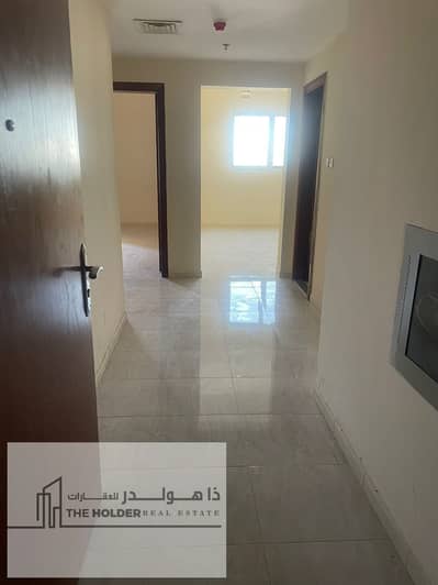 2 habitaciones Apartamento para en Alquiler en Al Jurf, Ajman - 393e1320-c5aa-4ad5-8f2d-bd809f6df97c. jpeg 2 habitaciones Apartamento para en Alquiler en Al Jurf, Ajman - 393e1320-c5aa-4ad5-8f2d-bd809f6df97c. jpeg