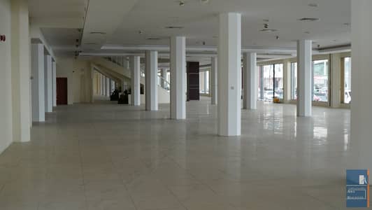 Showroom te Huur in Al Wahda Street, Sharjah - DSC08616. JPG Showroom te Huur in Al Wahda Street, Sharjah - DSC08616. JPG