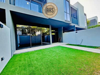 4 Bedroom Townhouse for Rent in Tilal City, Sharjah - 19594b58-0448-4ef1-869e-0a7e6a5dddfe. jpeg 4 Bedroom Townhouse for Rent in Tilal City, Sharjah - 19594b58-0448-4ef1-869e-0a7e6a5dddfe. jpeg