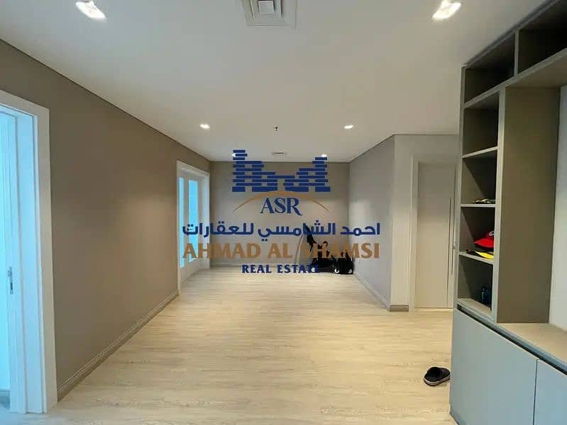 19 ac355d5d-cc90-4c36-aaea-be3a1f047f82. jpg