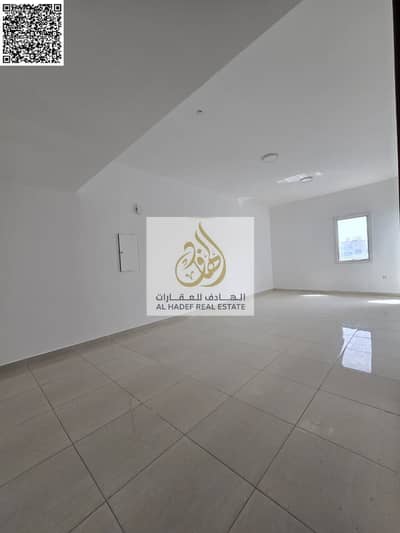 3 Bedroom Apartment for Rent in Al Jurf, Ajman - WhatsApp Image 2026-04-25 at 4.19. 29 PM. jpeg 3 Bedroom Apartment for Rent in Al Jurf, Ajman - WhatsApp Image 2026-04-25 at 4.19. 29 PM. jpeg