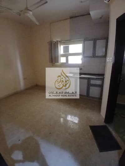 Studio for Rent in Bu Tina, Sharjah - WhatsApp Image 2026-04-18 at 10.54. 05 AM (2). jpeg Studio for Rent in Bu Tina, Sharjah - WhatsApp Image 2026-04-18 at 10.54. 05 AM (2). jpeg
