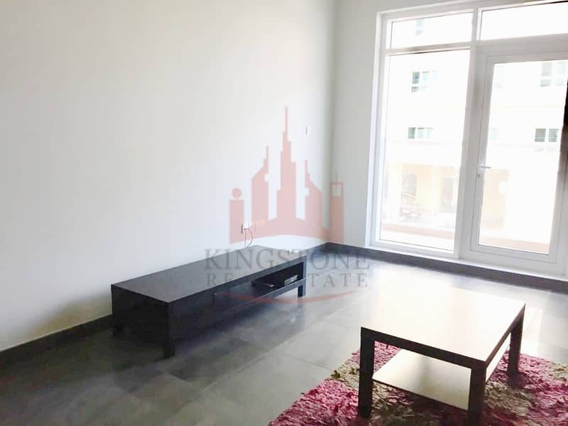 1 BEDROOM APT. WITH EQUIPPED KITCHEN APPLIANCES 1 BEDROOM APT. WITH EQUIPPED KITCHEN APPLIANCES