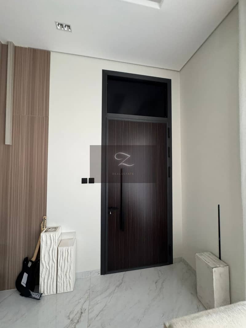 5 7a1764eb-a01c-4c04-afa8-6911c5fbee34. jpg
