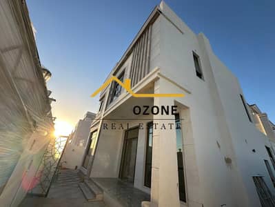 5 Bedroom Villa for Rent in Hoshi, Sharjah - 0693fbdb-8ed7-449a-aaf2-77e5f915d6e4. jpg 5 Bedroom Villa for Rent in Hoshi, Sharjah - 0693fbdb-8ed7-449a-aaf2-77e5f915d6e4. jpg