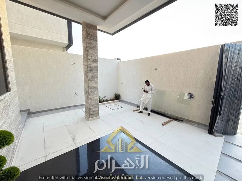 3 821451937-1066x800. webp