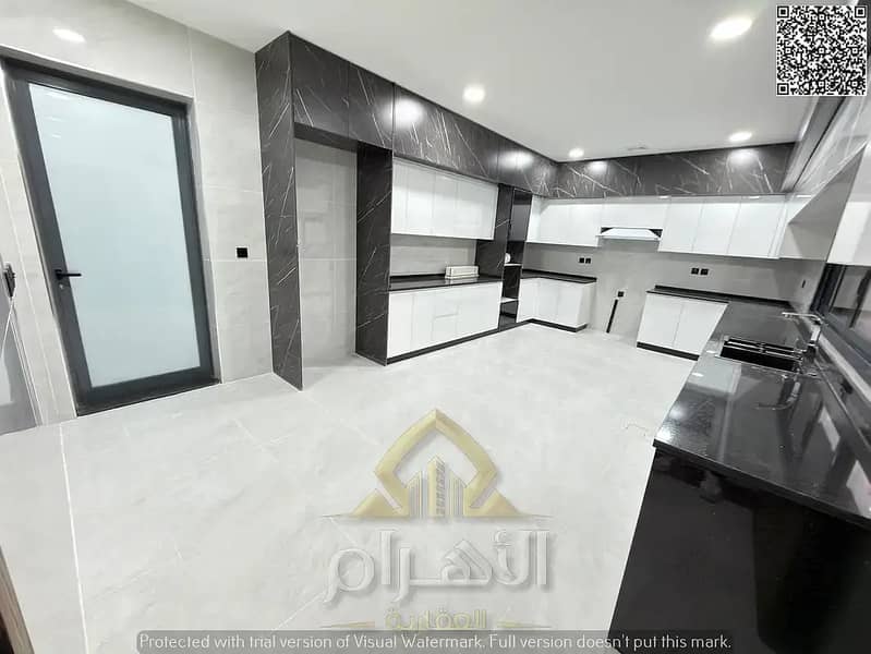 7 840810279-1066x800. webp