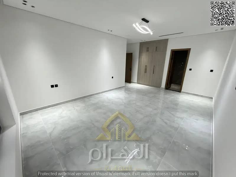 10 840810285-1066x800. webp