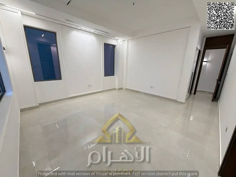 20 838099017-1066x800. webp
