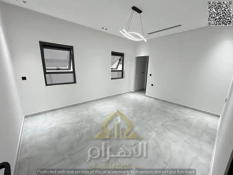 19 840810303-1066x800. webp