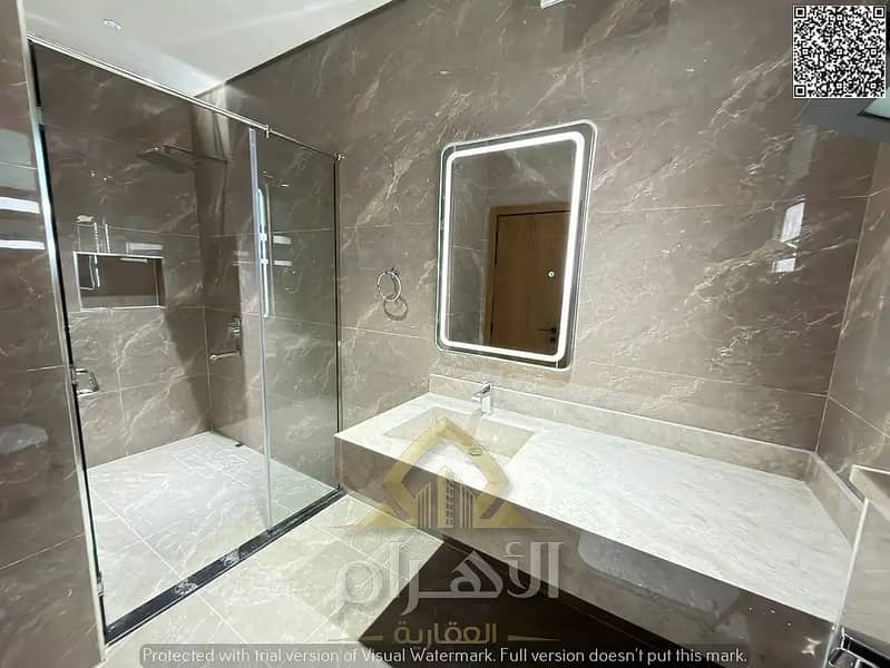22 840810308-1066x800. webp