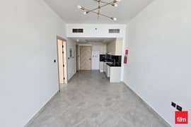شقة في بن غاطي افينيو،الجداف 1 غرفة 66999 درهم - 15330909