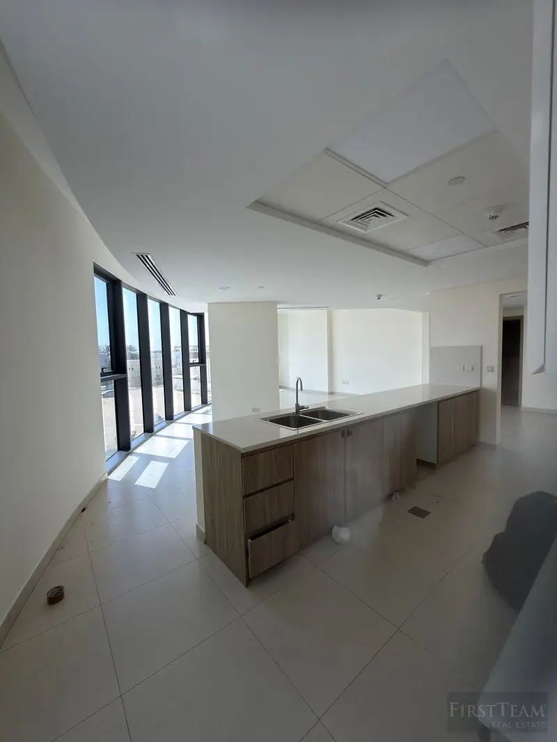 (PRICE NEGOTIABLE) High ROI l | Huge Layout | Prime Location