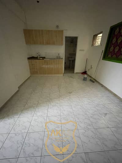 Studio for Rent in Rolla Area, Sharjah - IMG_0349. jpg Studio for Rent in Rolla Area, Sharjah - IMG_0349. jpg