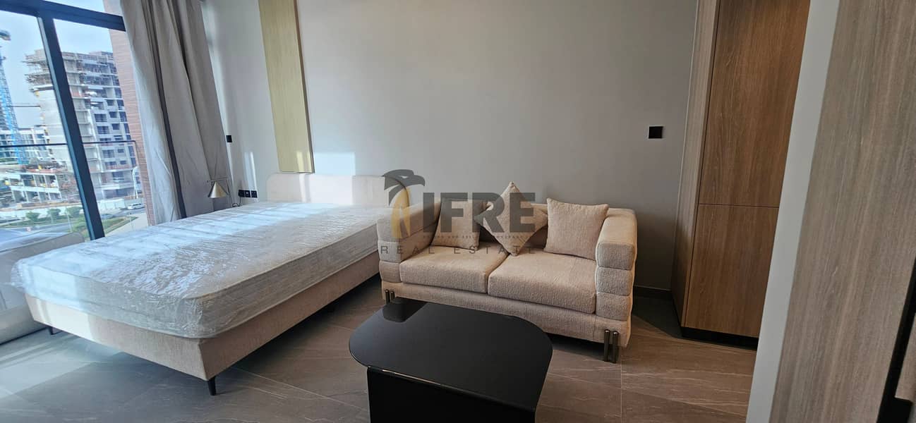 Fully Furnished Brand New | Ready to Move in - Image 4