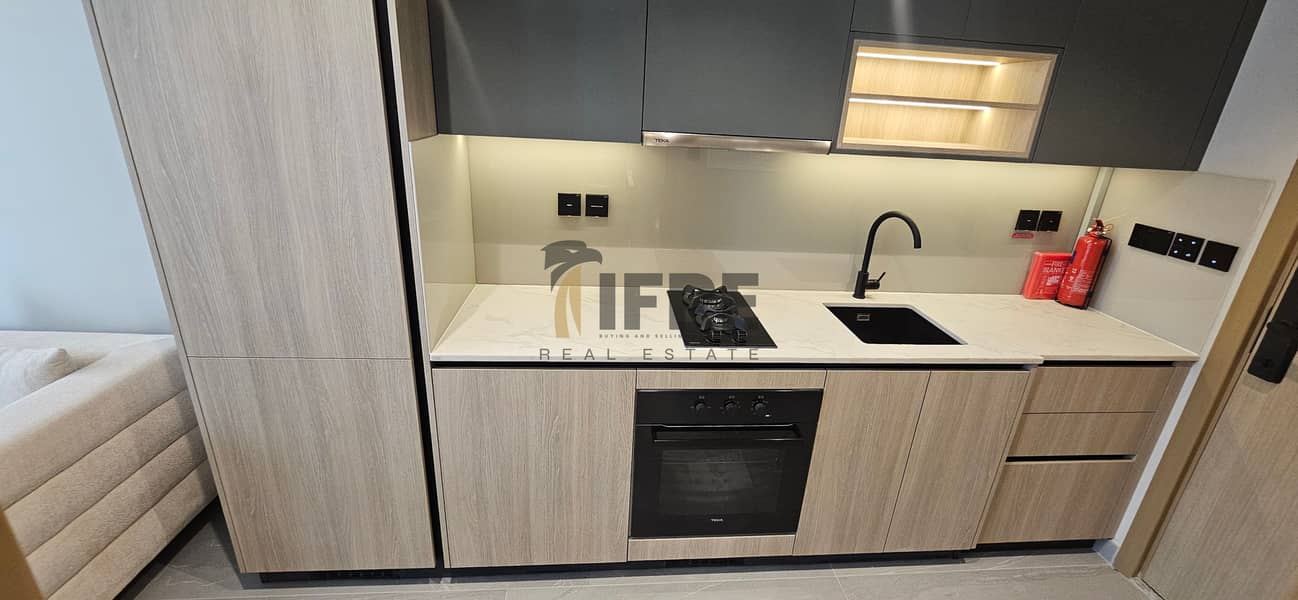 Fully Furnished Brand New | Ready to Move in - Image 8