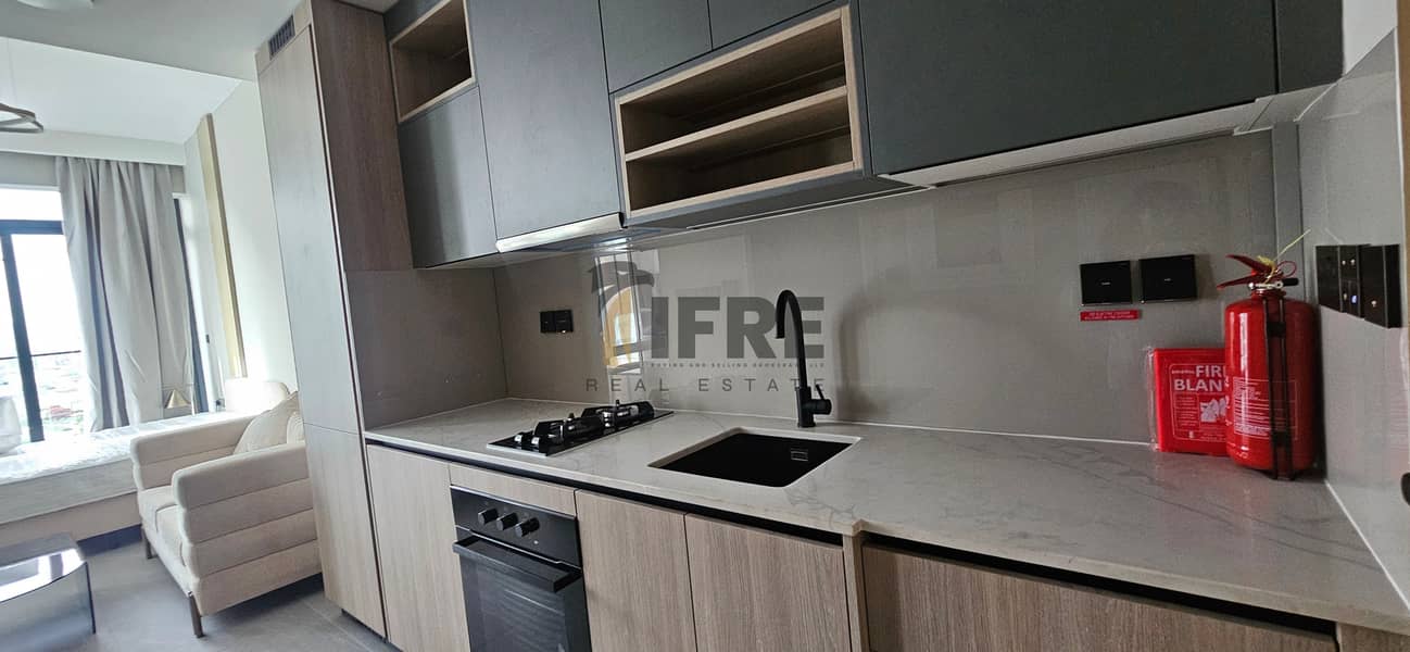 Fully Furnished Brand New | Ready to Move in - Image 9
