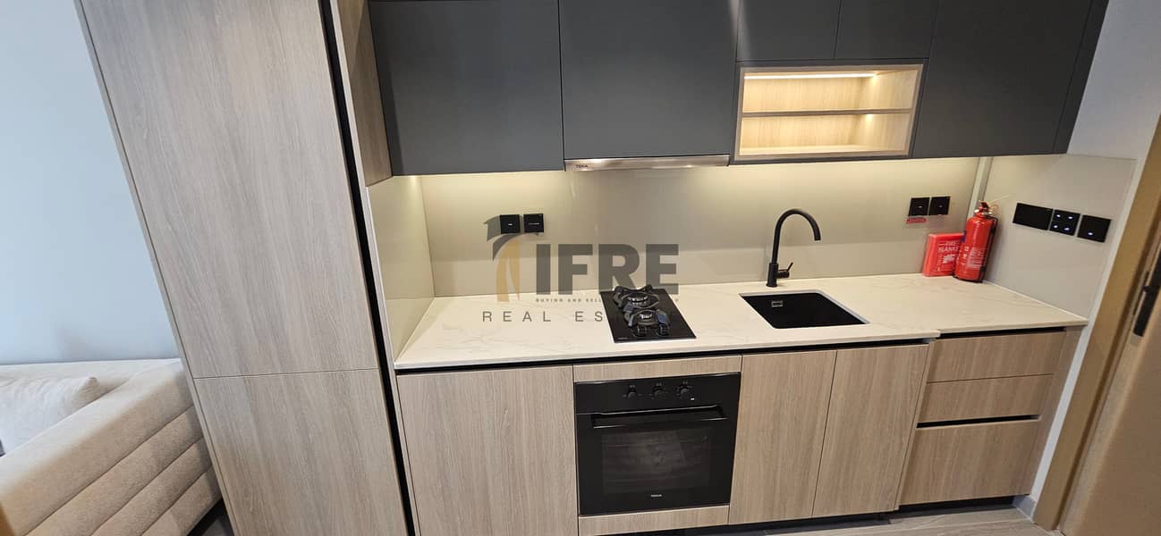 Fully Furnished Brand New | Ready to Move in - Image 10