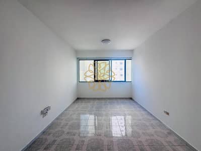 استوديو للايجار في المجاز، الشارقة - 36048. jpg استوديو للايجار في المجاز، الشارقة - 36048. jpg