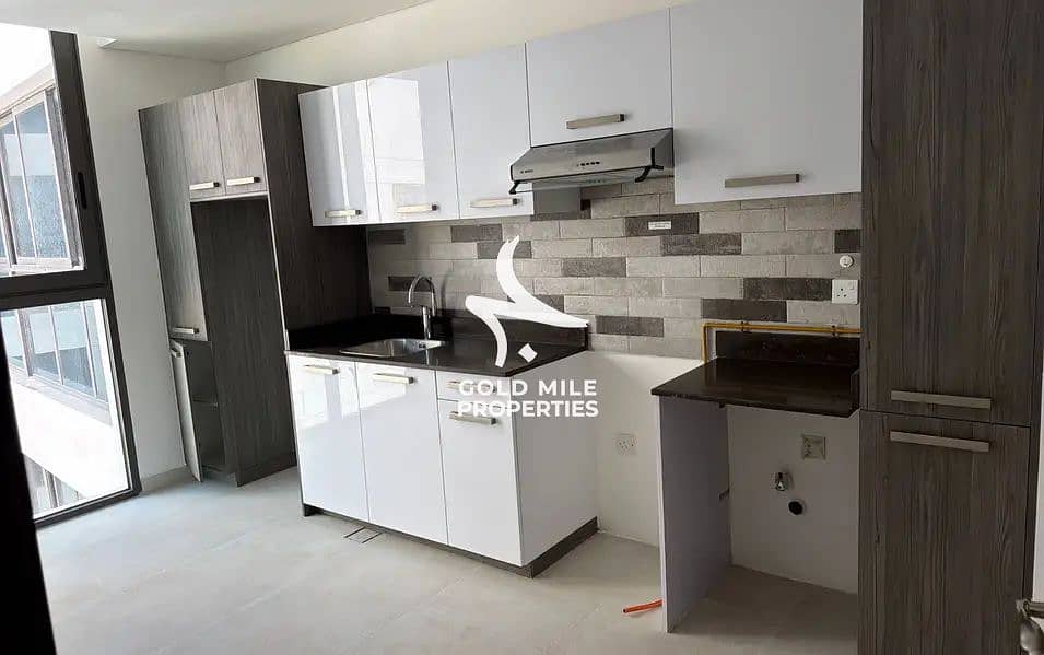 12 836783194-800x600. webp