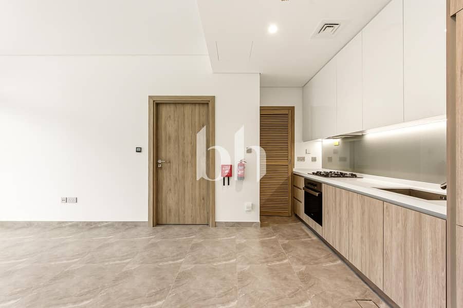 5 images image img