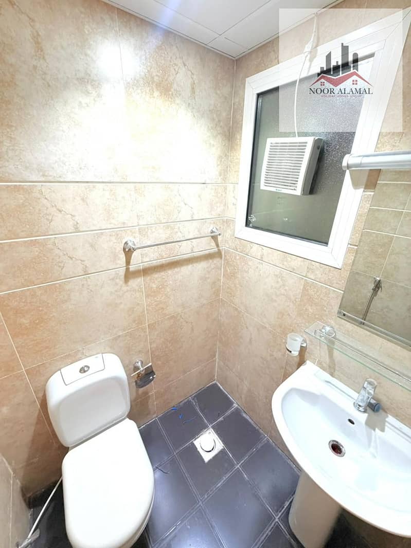 19 f2230cb5-984e-4571-98dd-0520a8dc3d39. jpg