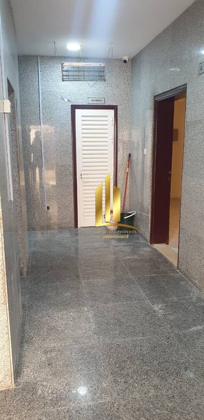 Building for Sale in Muwaileh Commercial, Sharjah - WhatsApp Image 2026-04-30 at 7.30. 20 PM. jpeg Building for Sale in Muwaileh Commercial, Sharjah - WhatsApp Image 2026-04-30 at 7.30. 20 PM. jpeg