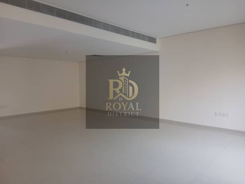 4 19aed8b3-7113-4509-aa0b-623e2216af9a. jpg