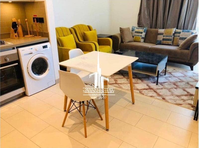 Fully Furnished | Spacious Unit | Prime Location – pohled 3