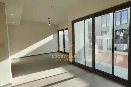 3 Bedroom Villa for Rent in Tilal Al Ghaf, Dubai - Vacant | Pool And Park Nearby | Kitchen Appliances 3 Bedroom Villa for Rent in Tilal Al Ghaf, Dubai - Vacant | Pool And Park Nearby | Kitchen Appliances