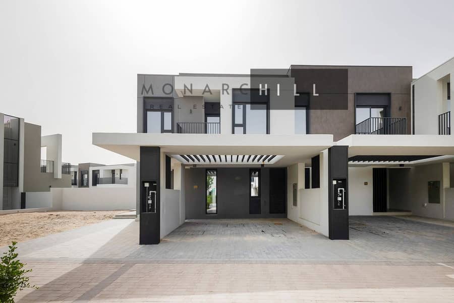 Biggest Plot | Back to Back | Hot Deal Biggest Plot | Back to Back | Hot Deal