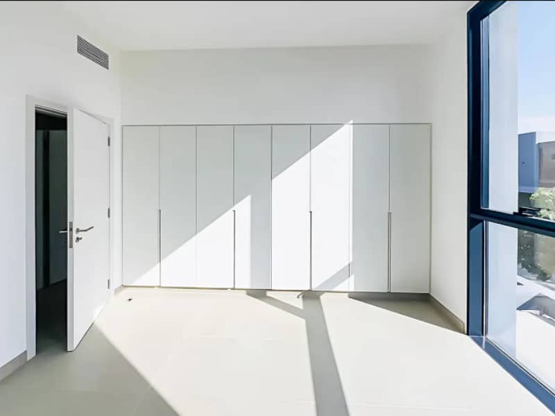 23 25. png