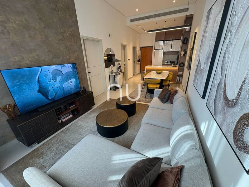 Exquisitely Furnished 1 bed + study in Park Lane - Image 5