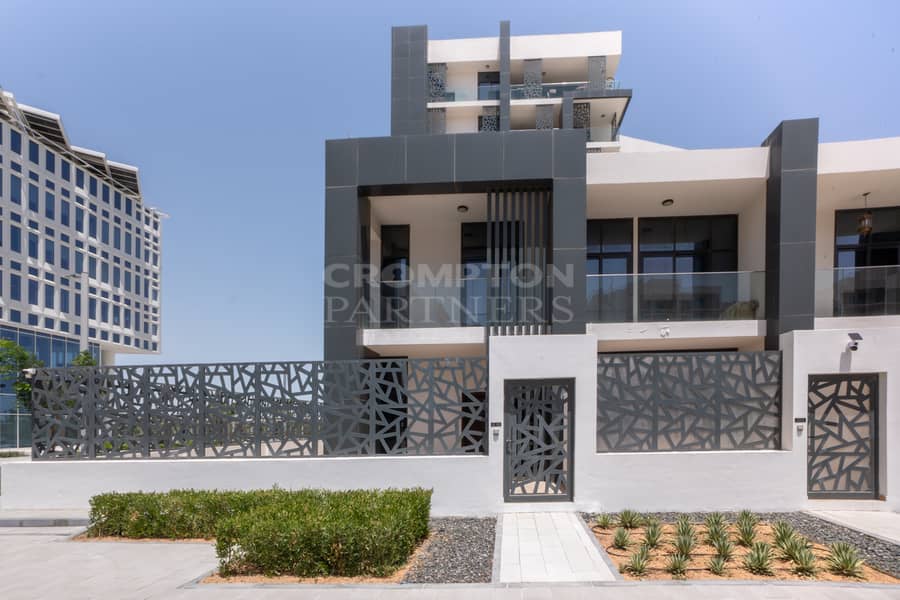 First Occupancy | Biggest Plot | Vacant OT First Occupancy | Biggest Plot | Vacant OT