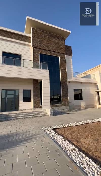 6 Bedroom Villa for Sale in Hoshi, Sharjah - WhatsApp Image 2026-06-01 at 11.49. 10 AM-2. jpeg 6 Bedroom Villa for Sale in Hoshi, Sharjah - WhatsApp Image 2026-06-01 at 11.49. 10 AM-2. jpeg